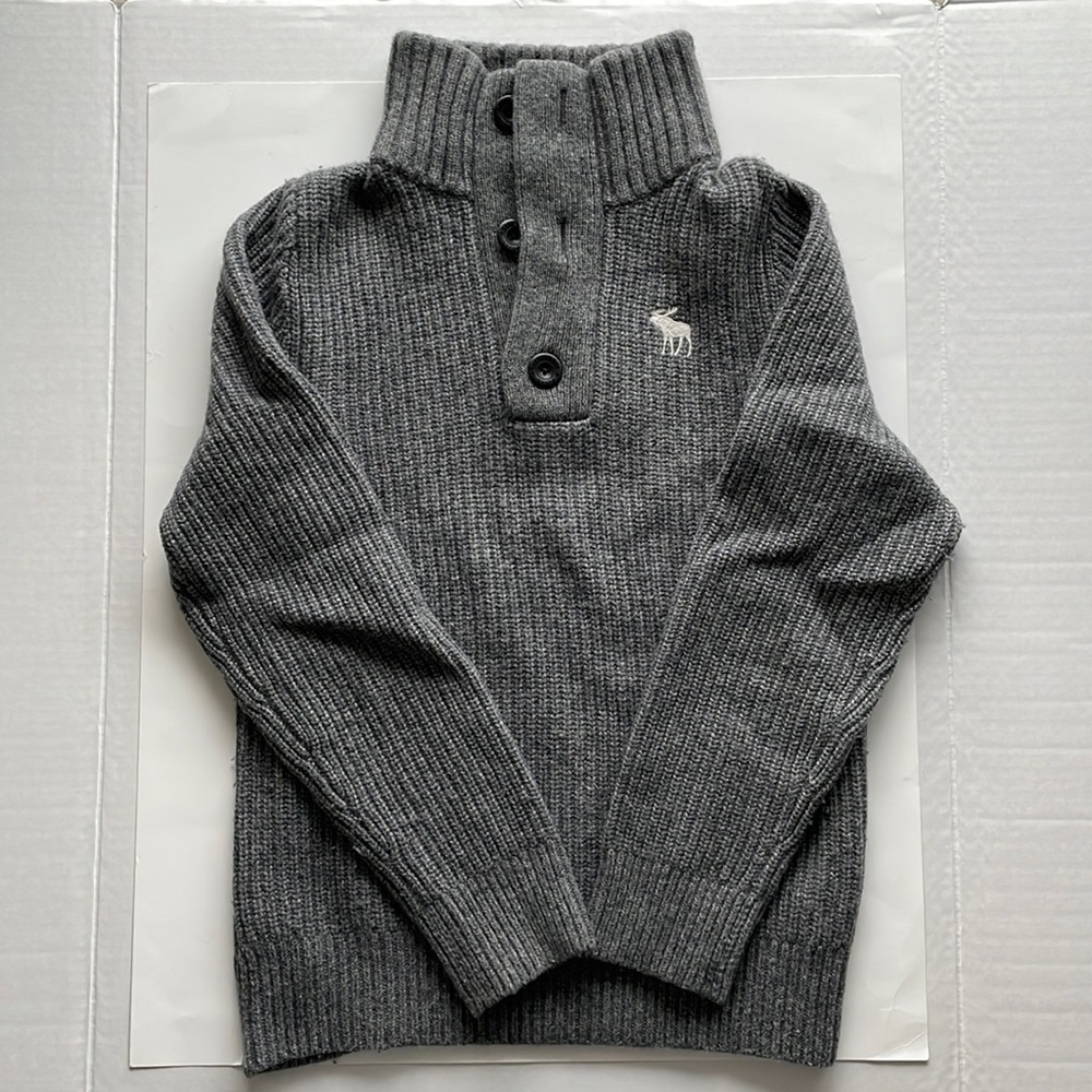 Men’s Large Abercrombie and Fitch Grey Sweater